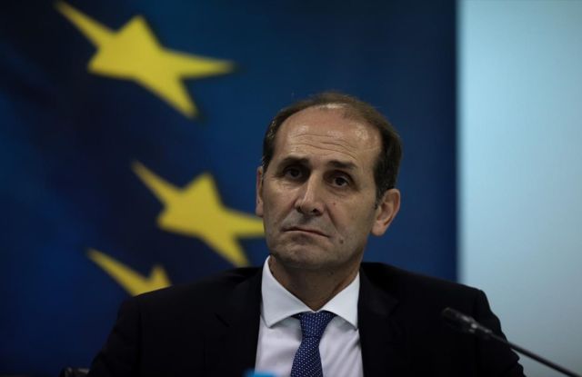 Απαντήσεις από τον υφυπουργό Οικονομικών για την αντιμετώπιση του λαθρεμπορίου καυσίμων