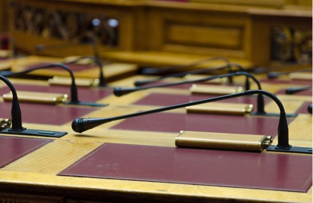 Ερώτηση βουλευτών ΣΥΡΙΖΑ-ΠΣ: Να δοθούν στη δημοσιότητα τα ποσοτικά και ποιοτικά στοιχεία των ελέγχων στα πρατήρια υγρών καυσίμων