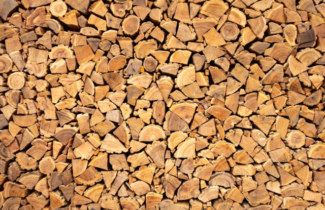 Δήλωση αποθεμάτων στερεών καυσίμων για τη θέρμανση χώρων – Την Τετάρτη 26/10 λήγει η προθεσμία της πρώτης απογραφής και στη συνέχεια απαιτείται απογραφή τουλάχιστον κάθε εβδομάδα