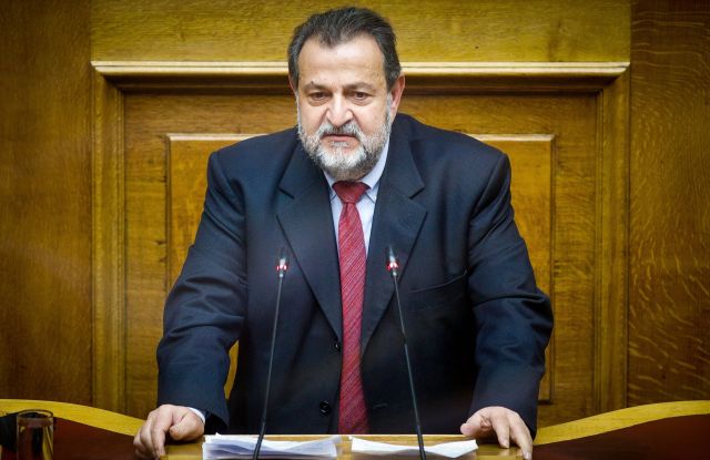 Αναφορά για τη μείωση ΕΦΚ ή ΦΠΑ των καυσίμων