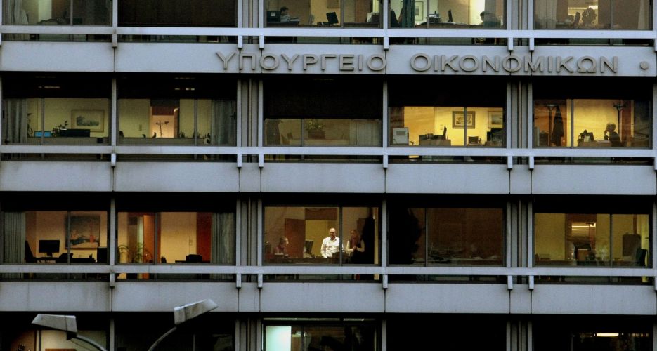 Λήξη πλαφόν και επιδότησης στα καύσιμα, υπό επεξεργασία το voucher για την επιδότηση του ΕΣΕΚ-2